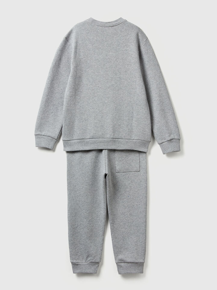 SET SWEATER+TROUSERS Junior Boy image number 2